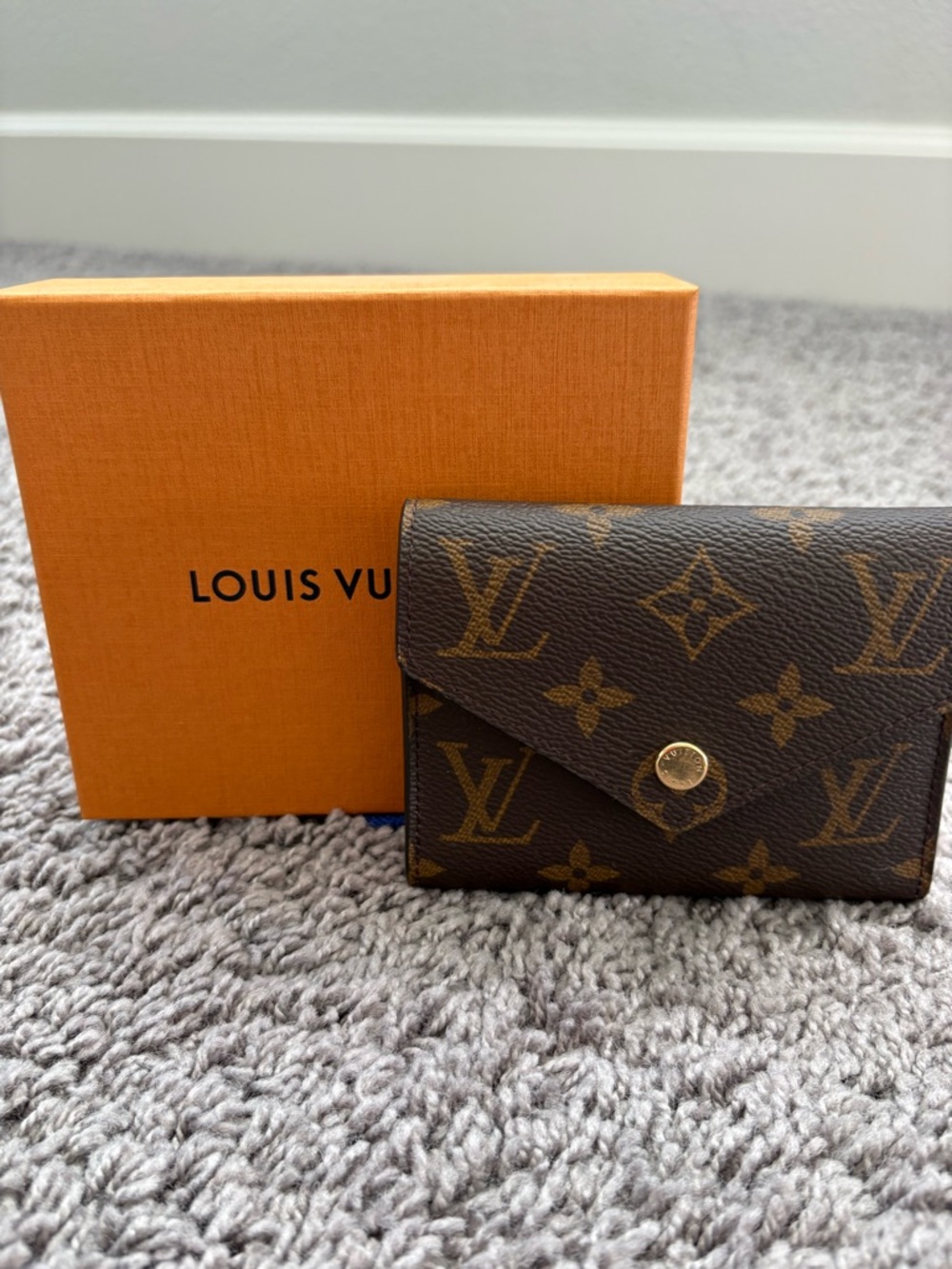 Louis Vuitton Victorine Wallet Monogram